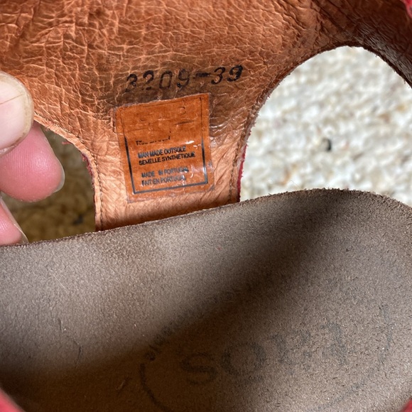 Taos sandals. Burgundy size 8.5, euro 39 - Picture 4 of 5